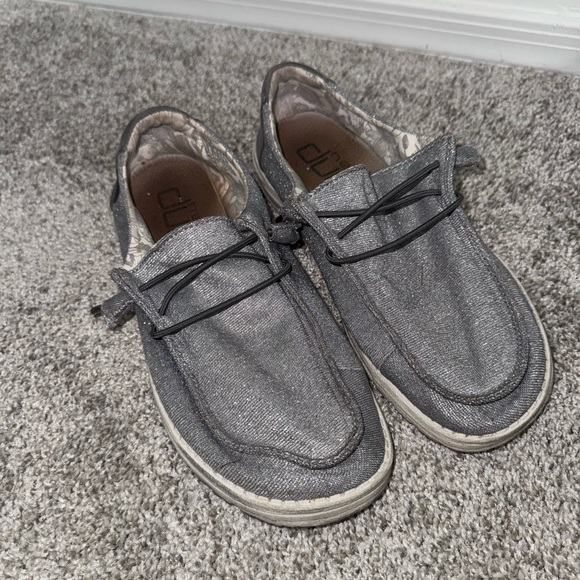 Hey Dude Shoes - Hey dude Wendy’s